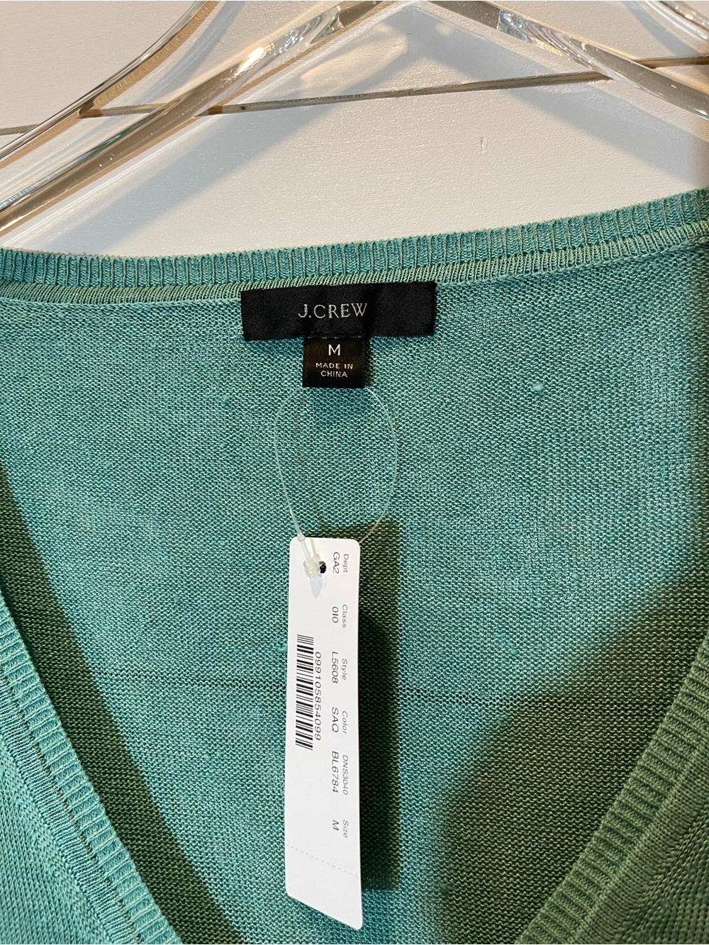 J. Crew Women's V-Neck Button-Detail Sweater in Seafoam  Size Medium NWT - Picture 2 of 8